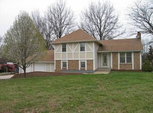 24900 W 132nd St, Olathe, KS 66061