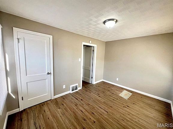 4th image of 10554 Saint Michael Ln