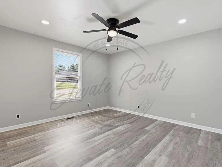 436 Kelsey Dr — Photo 11