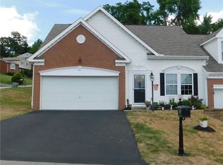 2224 Lebanon Dr, McKeesport, PA