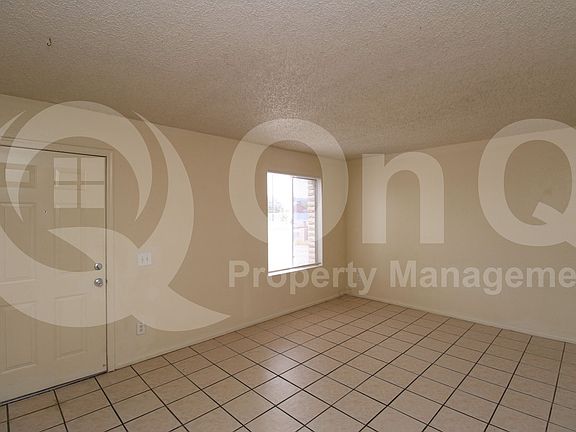 3rd image of 4050 E Saint Anne Ave