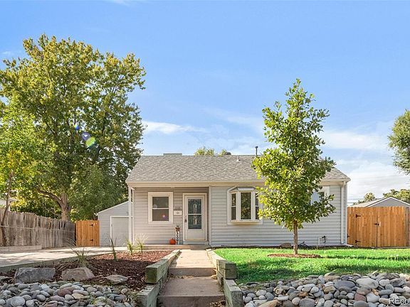 3rd image of 2265 S Knox Court