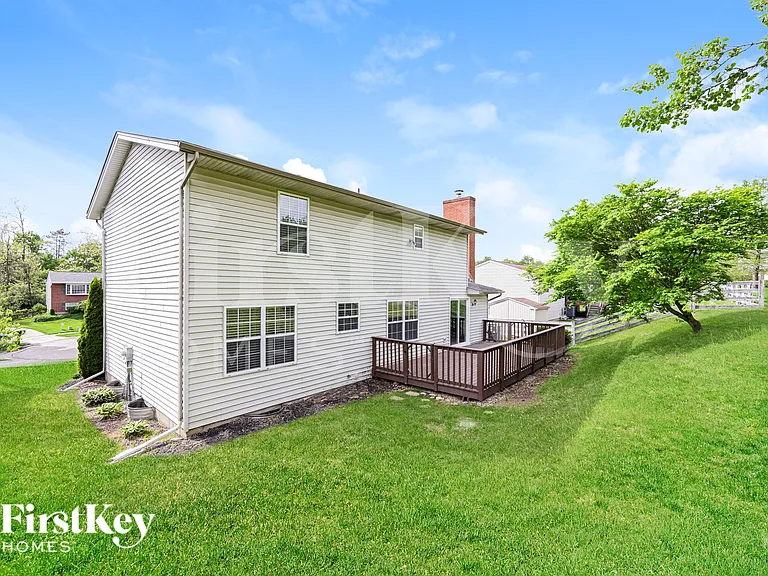 5328 Orchard Creek Ct — Photo 17
