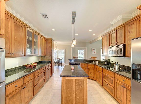 5th image of 138 Chinquapin Dr