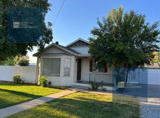9659 Primrose Dr, Riverside, CA 92503