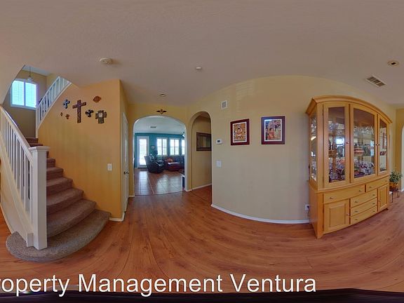 5th image of 10587 Petunia St