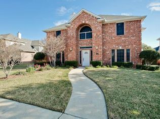 4210 Rolling Oaks Dr, Carrollton, TX 75010