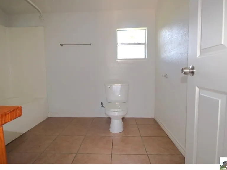 714 S 20th St #B — Photo 14