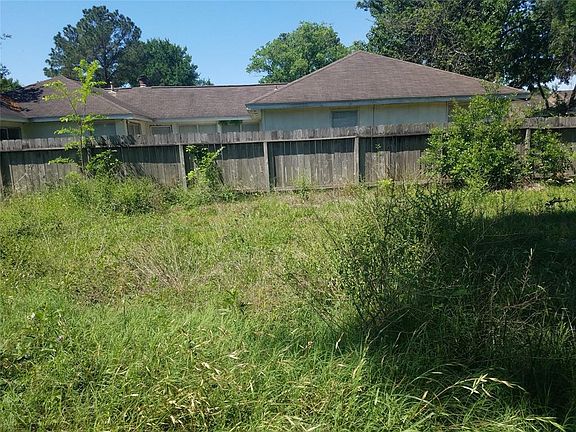 3rd image of 26510 Cypresswood Dr