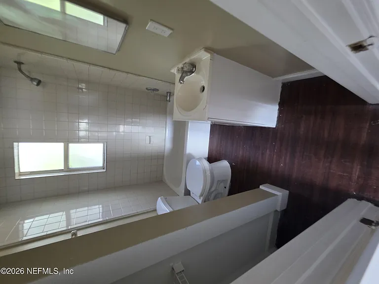 1317 W 15th St #3 — Photo 5