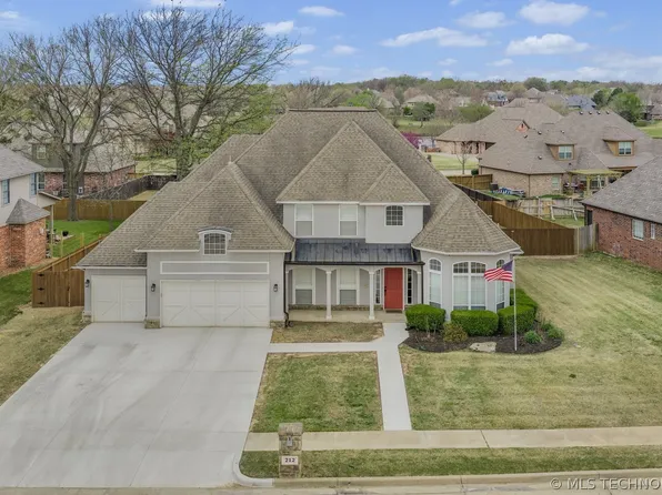 212 S 77th St, Broken Arrow, OK 74014