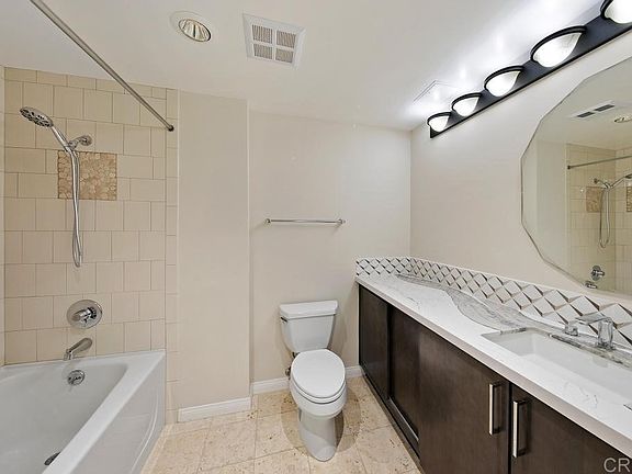 5th image of 510 1st Ave Unit 904