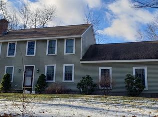 8 Madison St, Leominster, MA 01453