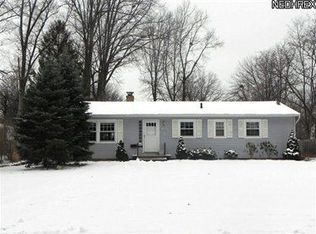 1460 Marview Dr, Westlake, OH