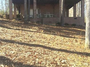 291 Lakeshore Dr, Cross hill, SC 29332