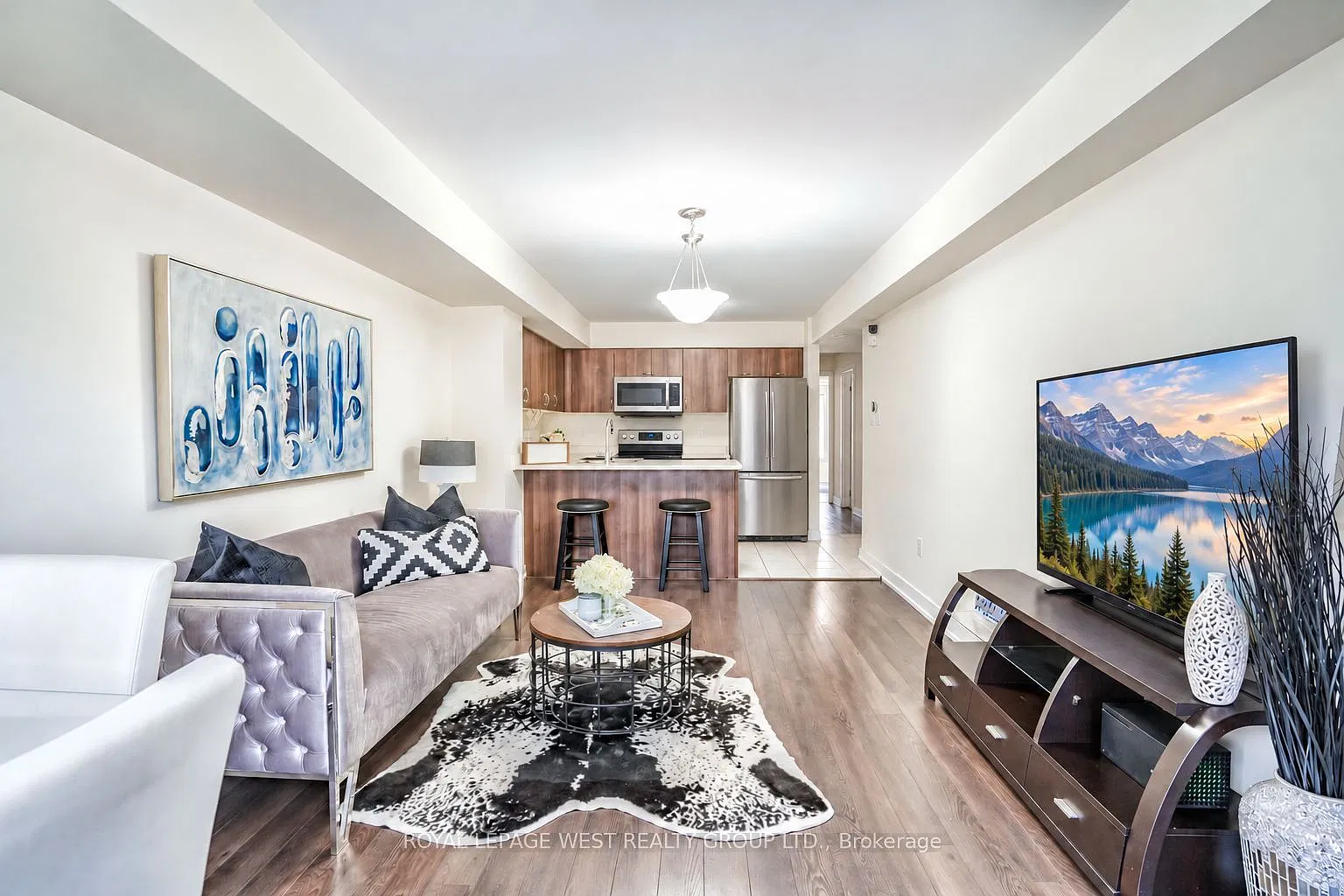 3 bed, $3,300 — Photo 3