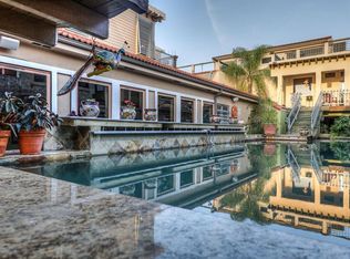 614 Pine Gully Rd, Seabrook, TX 77586