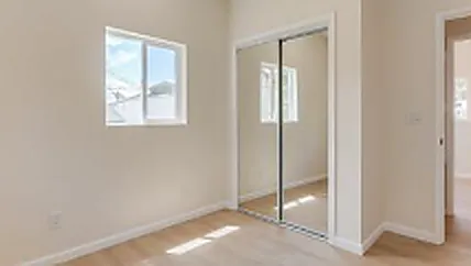 Room w/closet