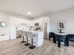 Briggs Crossing, Attleboro, MA 02703