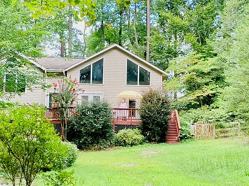 16586 Eltham Rd Photo 1