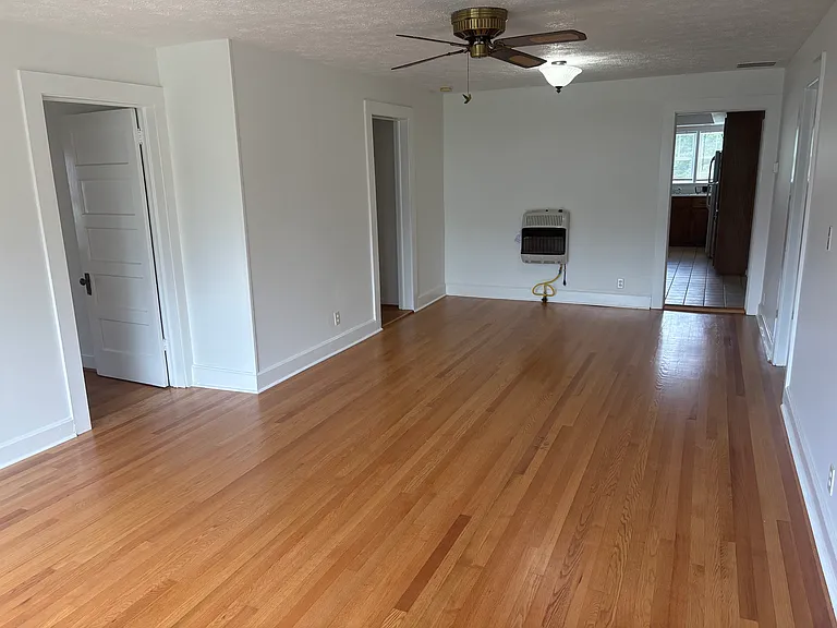 832 Sugarloaf Rd #A — Photo 7
