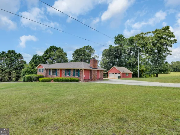 135 Bostwick Rd, Oxford, GA 30054