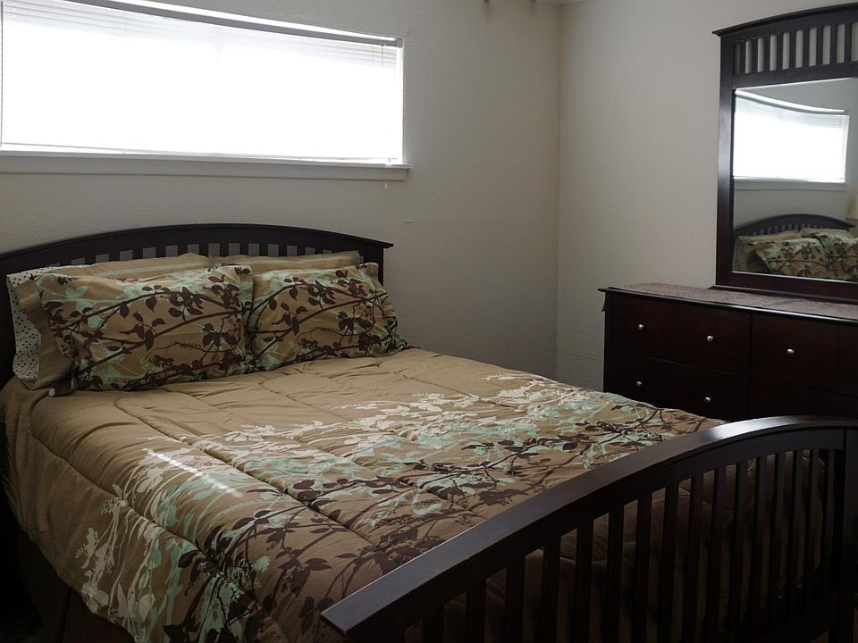 1st image of 4727 W Alabama St Unit 108