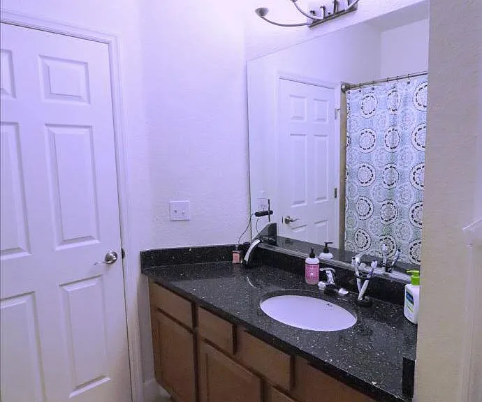 2508 SW 35th Pl #K64 — Photo 21