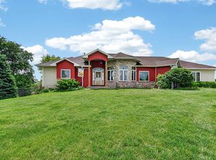 21770 320th St, Sioux City, IA 51108