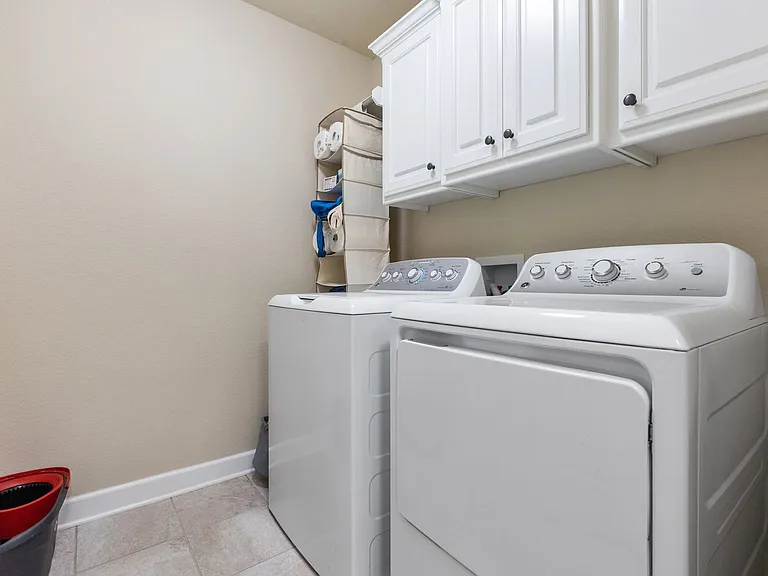 34 Fletcher Dr — Photo 14