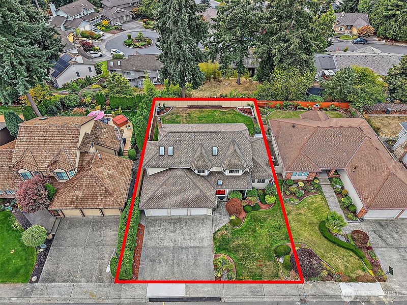 2nd image of 32229 11th Avenue SW