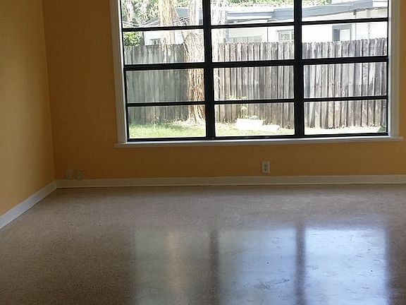 4th image of 805 Bellemeade Cir