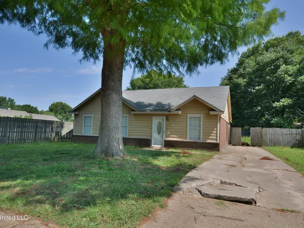 3530 Mayfair Dr, Horn Lake, MS 38637