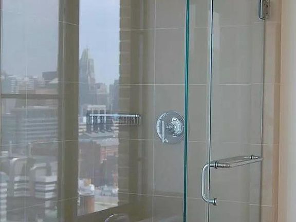 4th image of 675 President St Unit 2301
