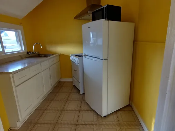 32 Carr St, Watsonville, CA