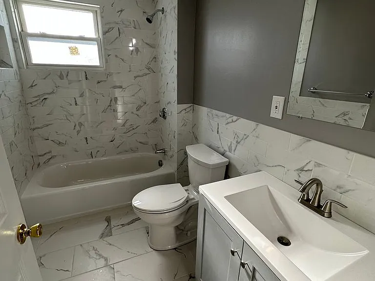 4 Fountain St — Photo 14