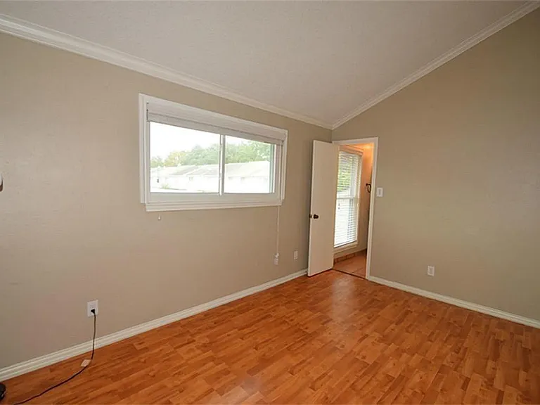 9323 Westwood Village Dr #6 — Photo 7