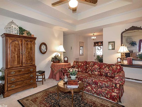 5th image of 12611 Cherry Laurel Dr