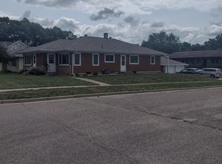 403 Grove St #1, Eau Claire, WI 54701