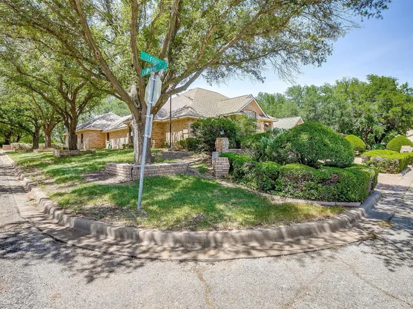 1301 Alford Dr, Hillsboro, TX 76645