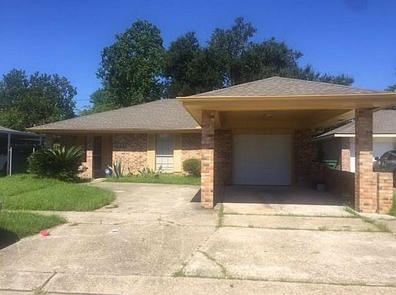 1st image of 1937 Williamsburg Dr