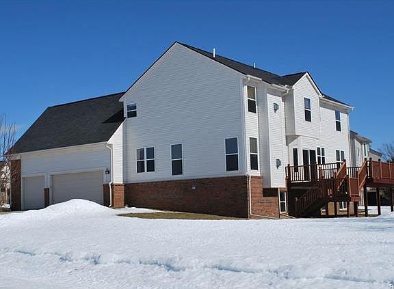 3rd image of 9518 Westwood Cir