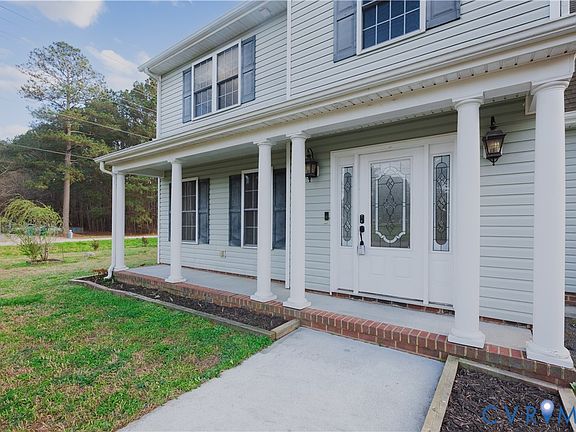 4th image of 29290 Meadowview Dr