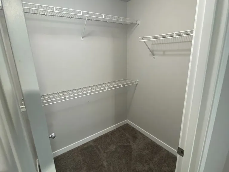 2173 Hammond Ave — Photo 9