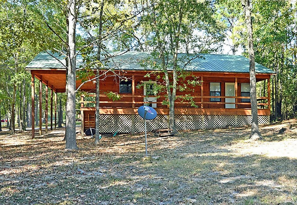 1st image of 120 Red Bud Ln