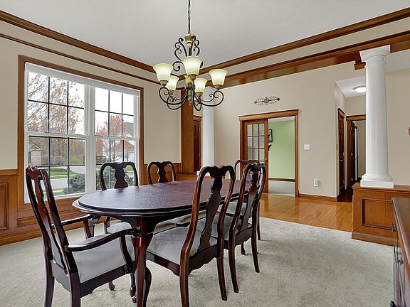 4th image of 10814 Tallow Wood Ln