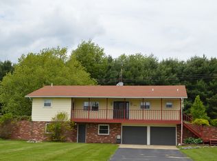 7445 E Cole Rd, Durand, MI 48429