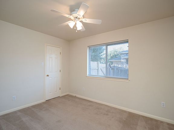 3rd image of 3921 Bonnie Ln