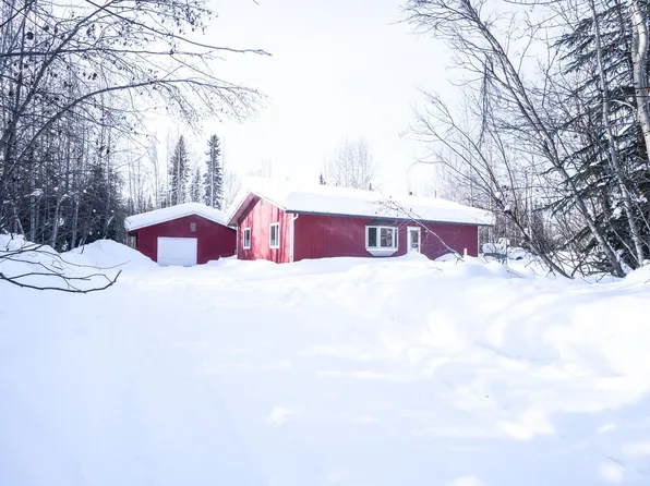 3011 Vfw St, North Pole, AK 99705