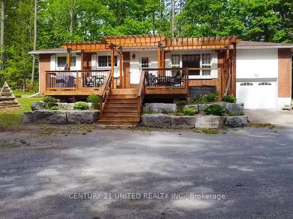 78 McFadden Rd, North Kawartha, ON K0L 1A0